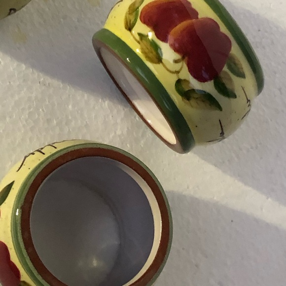 Apples napkins rings by homeinteriors Vintage - Picture 2 of 4